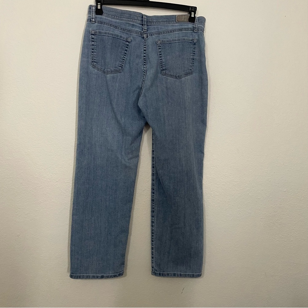 Lee Classic fit straight leg Blue Denim Jeans size 10 petite casual everyday - Picture 7 of 8